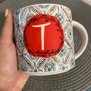 NEW Anthropologie ‘T’ letter coffee mug